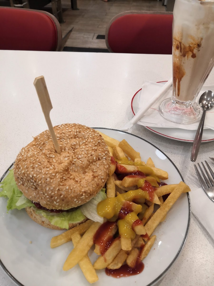 Wimpy - The Grove-4